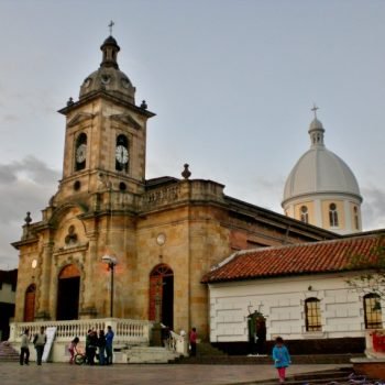 Iglesia-san-miguel-arcangel-paipa